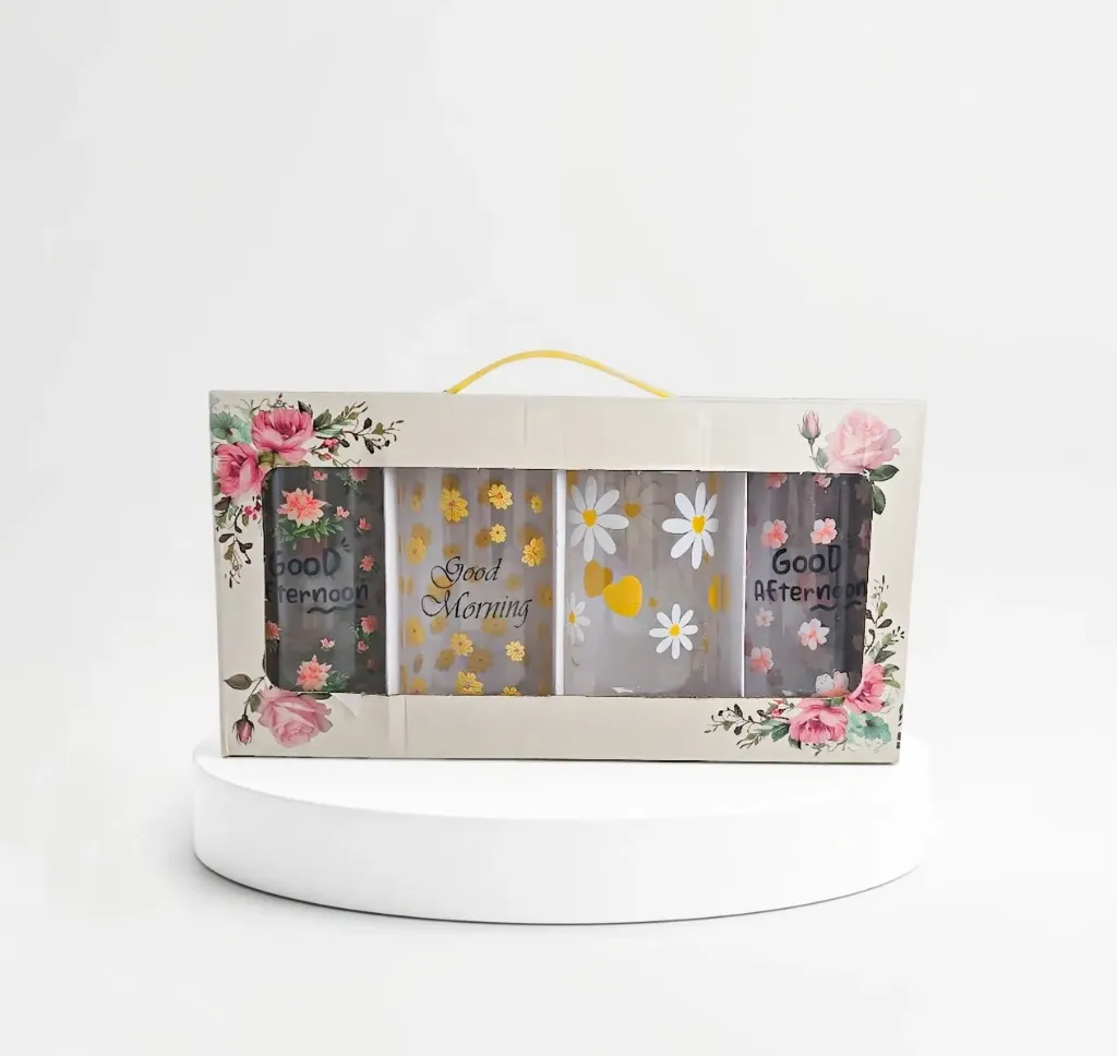 SET OF CUPS  4 PCS FLOWERS