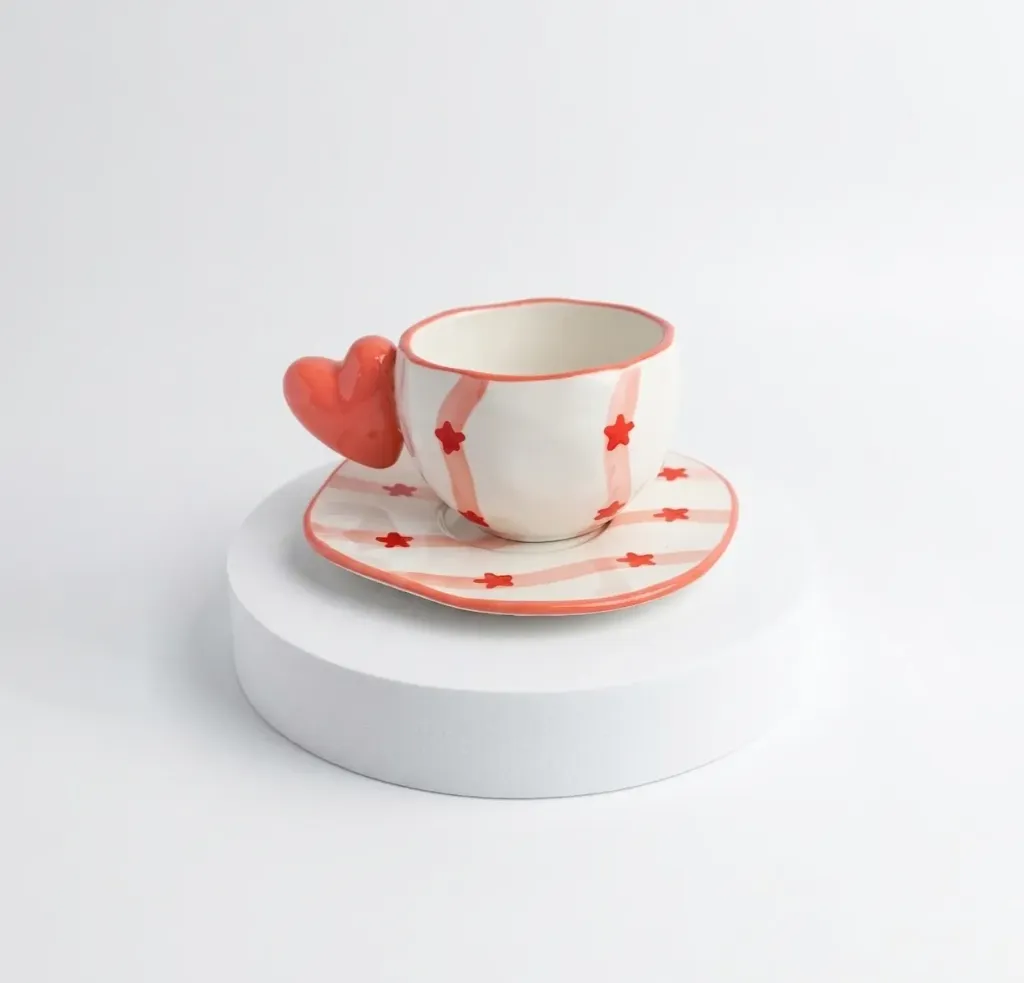 [W2862] CERAMIC CUP AND DISH SET