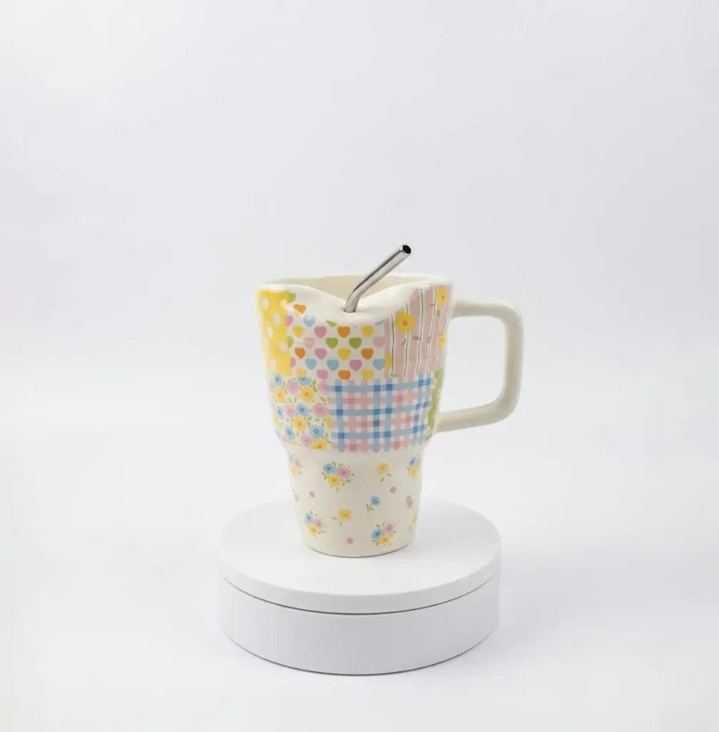 CERAMIC CUP TILTED