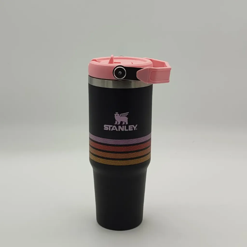 STANLEY  FLOWSTATE TUMBLER 900 ML