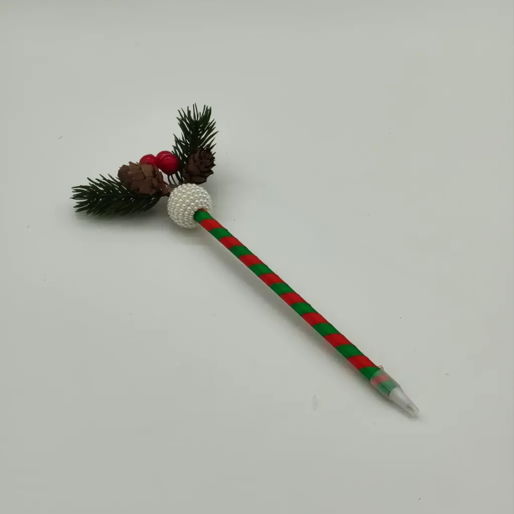 [C-111] CHRISMAS PEN